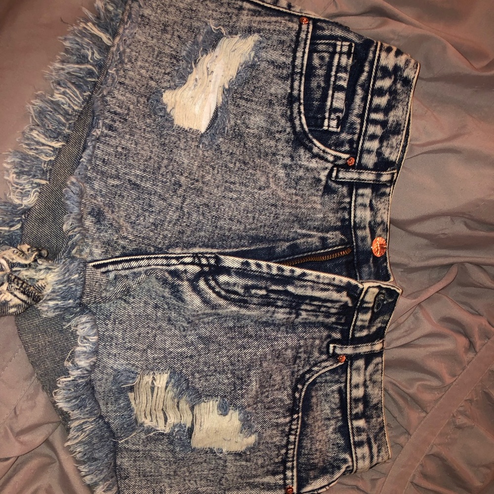 jean (denim) shorts